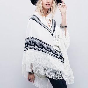 Free People | North County Fringe Poncho OS